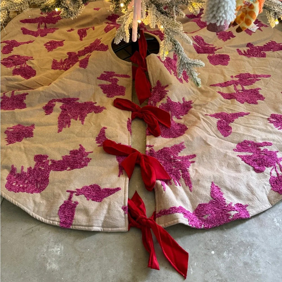 Anthropologie Bows Dorsey Tree Skirt Velvet embroidered large holiday Christmas - Picture 5 of 7